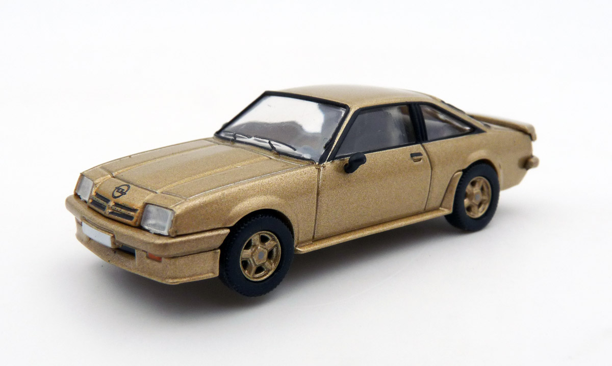 premium-classixxs-PCX-870641-Opel-Manta-B-GSi-beige-gold-metallic
