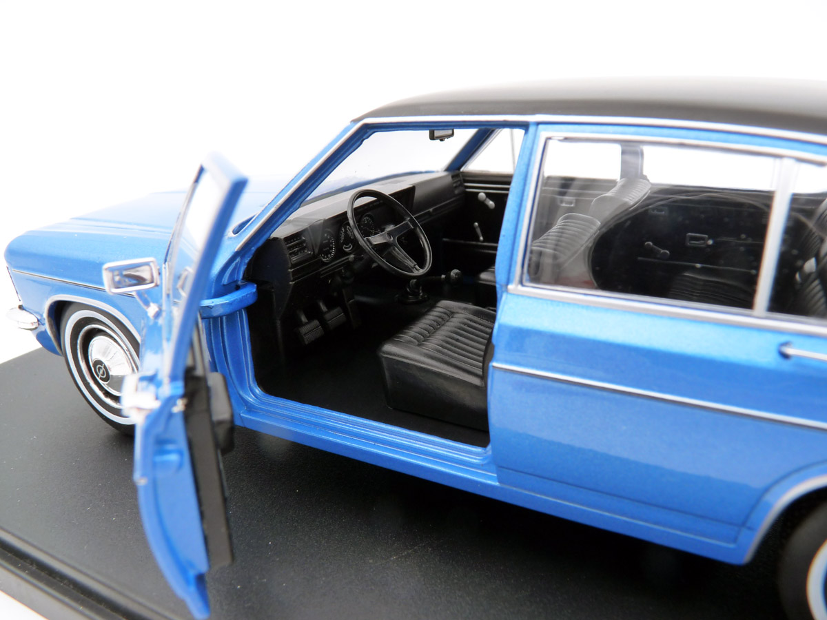 whitebox-WB124085-O-2-Opel-Admiral-B-Limousine-blau-metallic