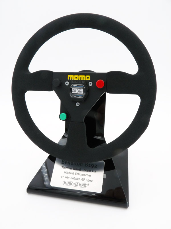 minichamps-251920019-1-Lenkrad-Replica-Steering-Wheel-Benetton-B192-Michael-Schuhmacher-1st-win-Belgien-1992-Petrolhead