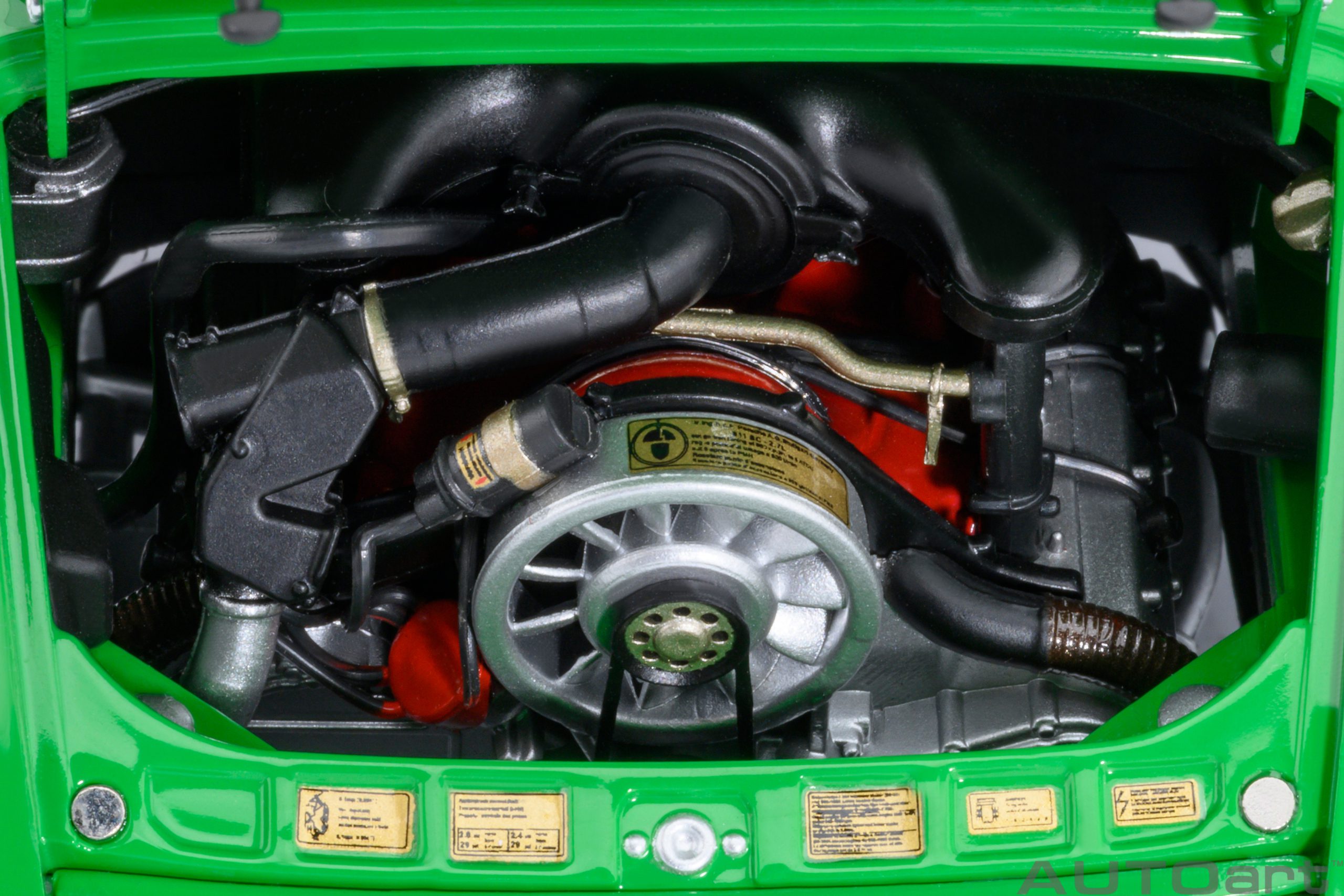 autoart-78034-5-Porsche-911-Carrera-RS-2-7-viper-green-black-stripes-Leichtbau-Sportwagen-luftgekühlter-Boxer autoart-78034-5-Porsche-911-Carrera-RS-2-7-viper-green-black-stripes-Leichtbau-Sportwagen-luftgekühlter-Boxer