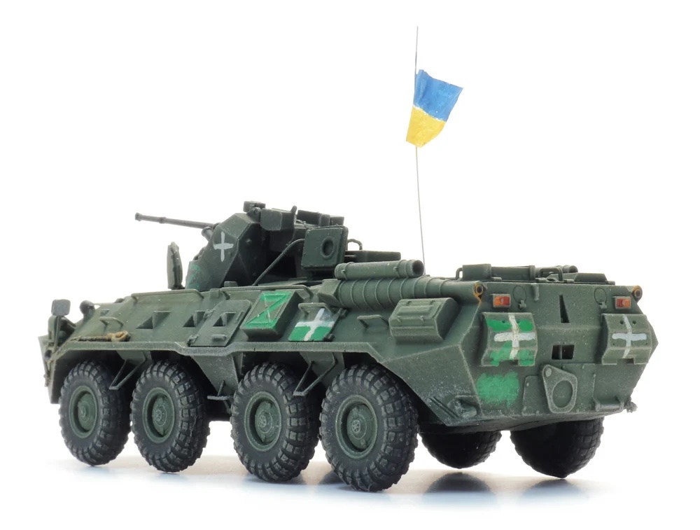 artitec-6870710-4-Ukrainian-forces-BTR-80A-Radschützenpanzer-Ukrainische-Armee