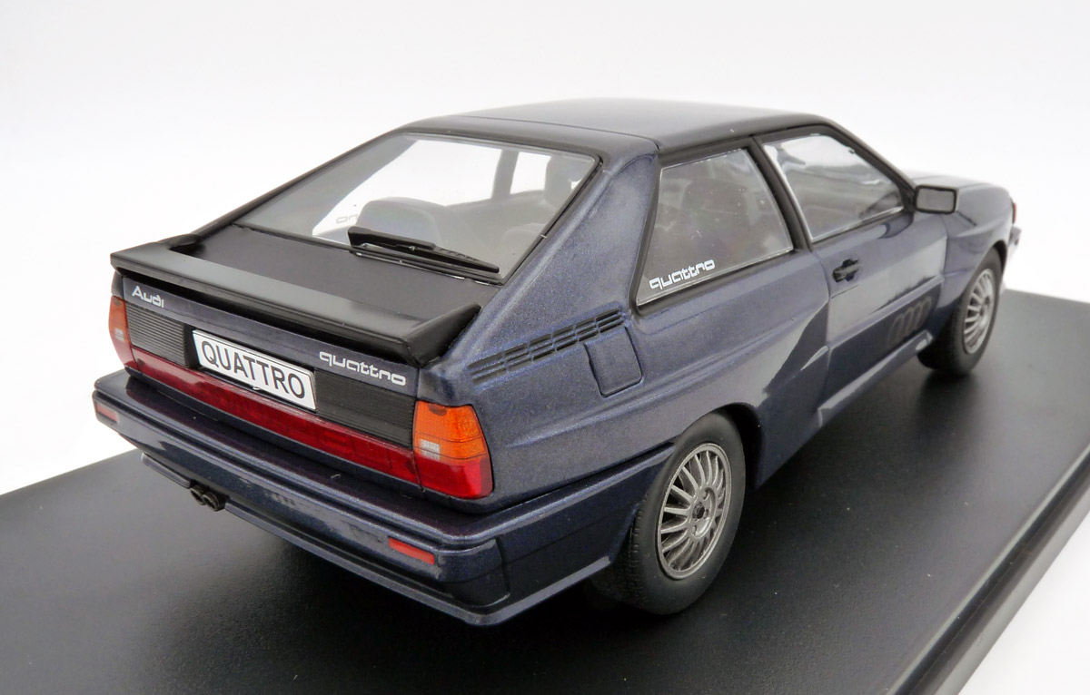 whitebox-WB124102-2-Audi-quattro-B2-blau-metallic