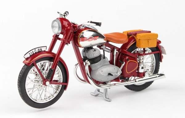 abrex-118M-008-1-Jawa-350-Pérák-1950-mit-Taschen-weinrot abrex-118M-008-1-Jawa-350-Pérák-1950-mit-Taschen-weinrot