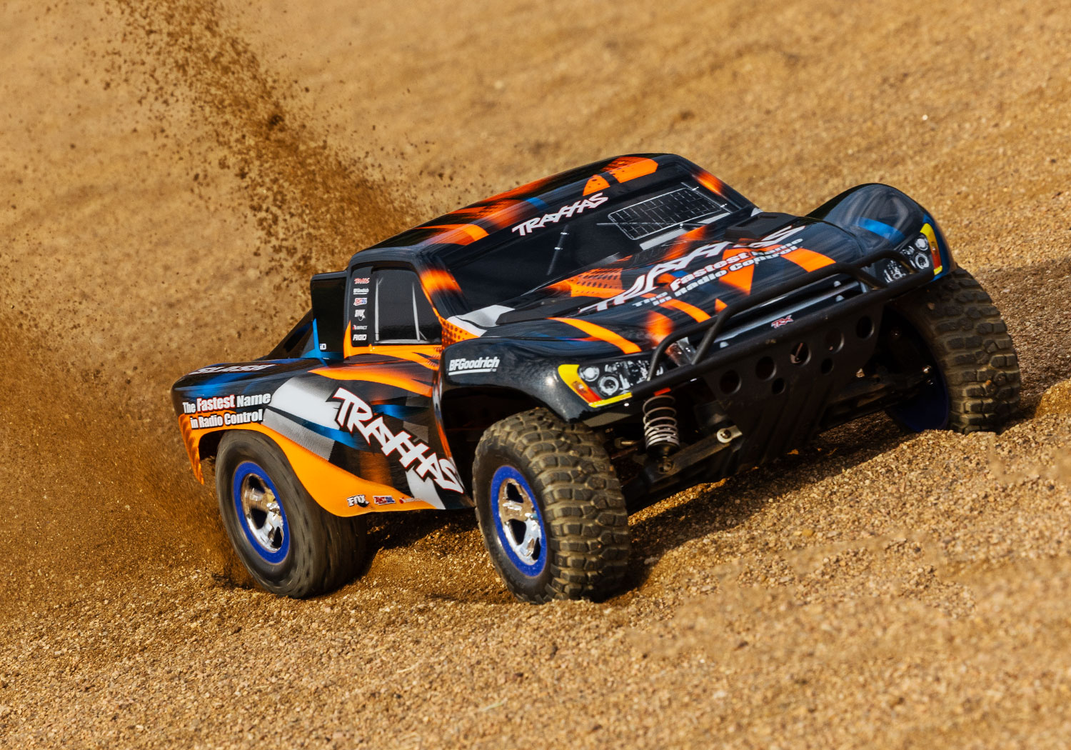 traxxas-58034-8-ORNG-9-Slash-2wd-brushed-Short-Course-RC-Truck-Off-Road-Action