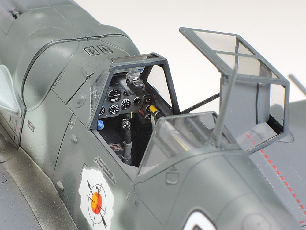 tamiya-61117-6-Messerschmitt-Bf109-G-6