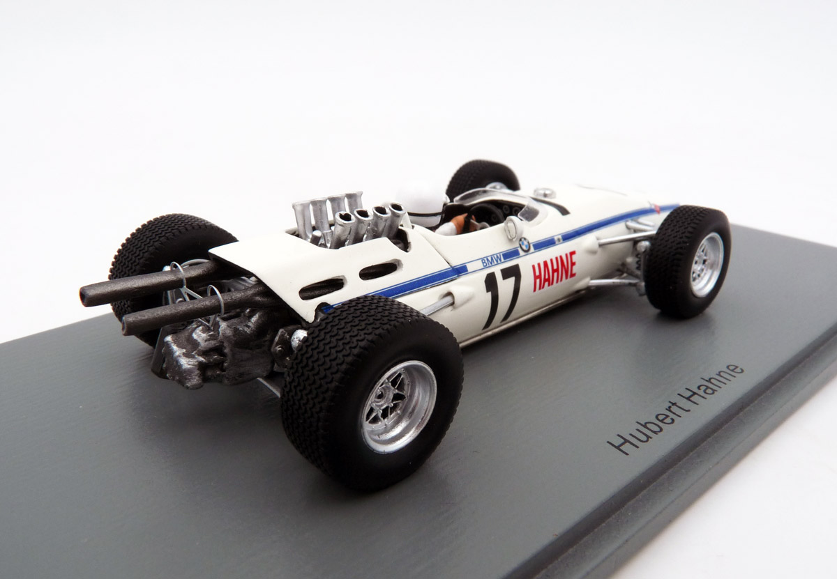 spark-S5335-2-Lola-BMW-T100-Ludwig-Apfelbeck-Diametralmotor-Hubert-Hahne-Großer-Preis-von-Deutschland-1967-Formel-1-17