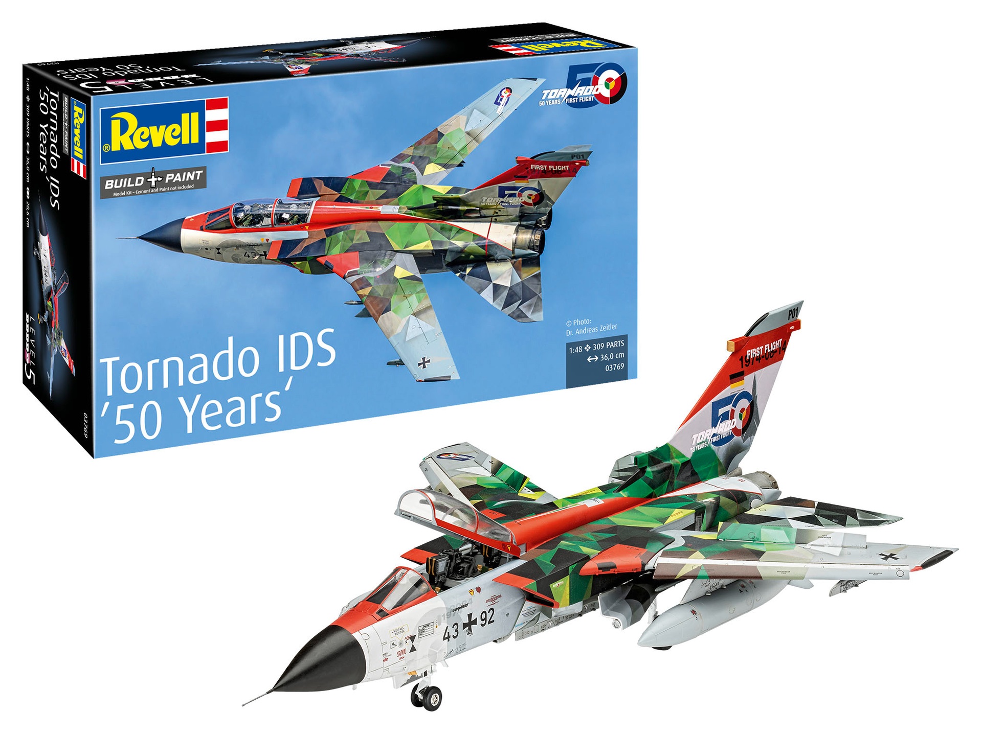 revell-03769-Tornado-IDS-50-years-Sonderlackierung-Jubiläumsmaschine