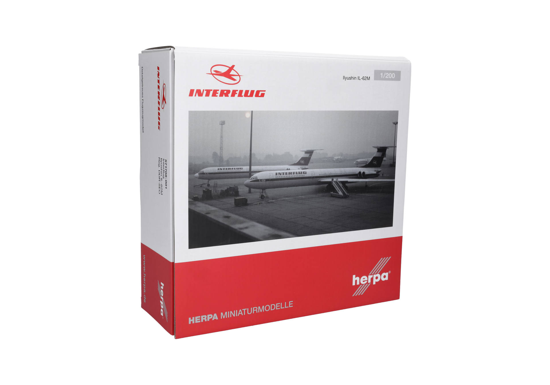 herpa-571708-001-4-Interflug-Ilyushin-IL-62M-DDR-SEO-Sozialistische-Flugreisen-Deutsche-Demokratische-Republik herpa-571708-001-4-Interflug-Ilyushin-IL-62M-DDR-SEO-Sozialistische-Flugreisen-Deutsche-Demokratische-Republik