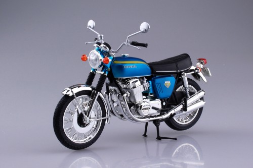 aoshima-104316-Honda-CB750Four-candyblau-metallic aoshima-104316-Honda-CB750Four-candyblau-metallic