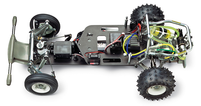 tamiya-47304-2-Fighting-Buggy-Vintage-RC-Off-Road-Racer-Aluminium-Querlenker