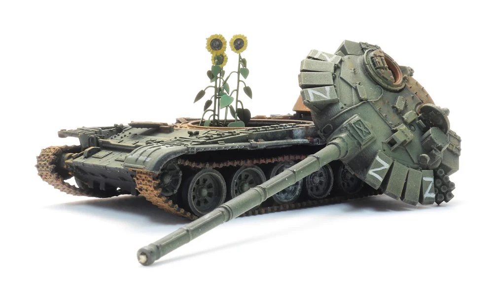 artitec-48760108-1-Russischer-T-72-Kampfpanzer-RIP-Serie-Sonnenblumen-Turm-abgesprengt artitec-48760108-1-Russischer-T-72-Kampfpanzer-RIP-Serie-Sonnenblumen-Turm-abgesprengt