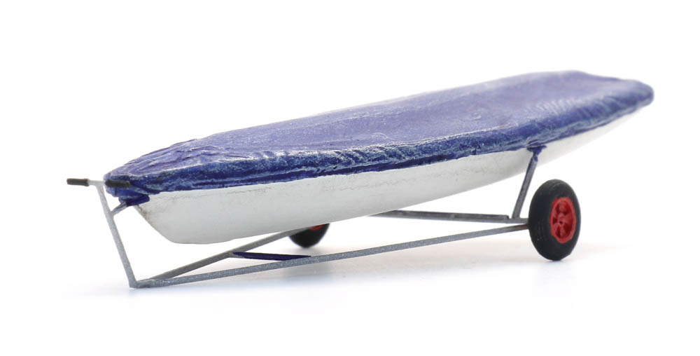 artitec-387594-1-Laser-Segeljolle-auf-Anhänger-geschlossen artitec-387594-1-Laser-Segeljolle-auf-Anhänger-geschlossen