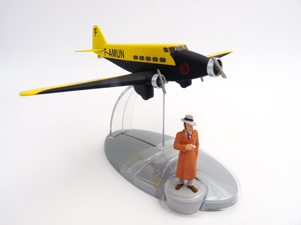 tintin-moulinsart-Avion-Air-France-Wibault-283-T12-mit-Ramon-Tim-und-Struppi tintin-moulinsart-Avion-Air-France-Wibault-283-T12-mit-Ramon-Tim-und-Struppi