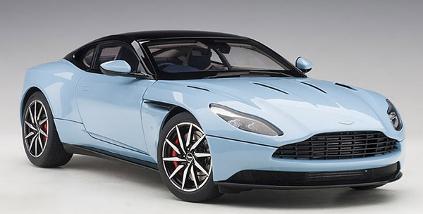 autoart-70268-1-Aston-Martin-DB11-Q-frosted-glass-blue-Supersportscar