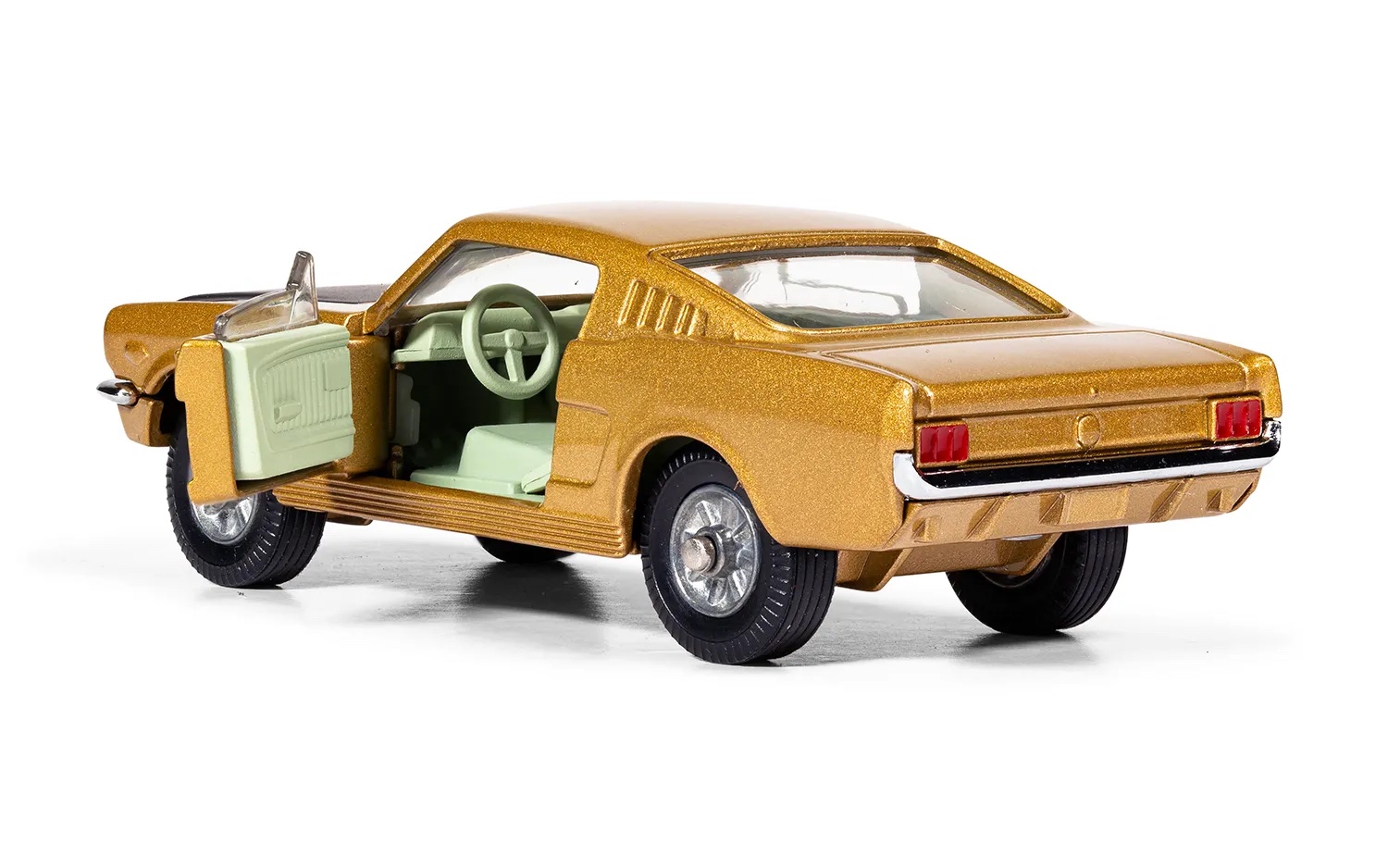 corgi-RT32001-2-Ford-Mustang-Fastback-2-2-gold-metallic-mattschwarz-Retro-Modellauto