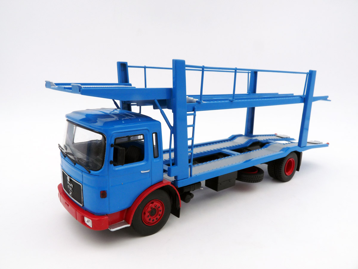 ixo-TTRX034-2-MAN-F7-Autotransporter-1970-blau-Spedition-Fahrzeugtransporte