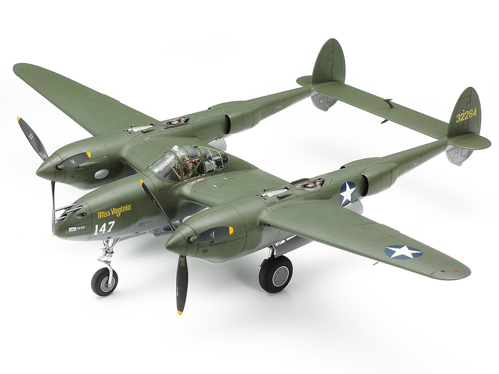 tamiya-61120-1-Lockheed-P-38-FG-Lightning