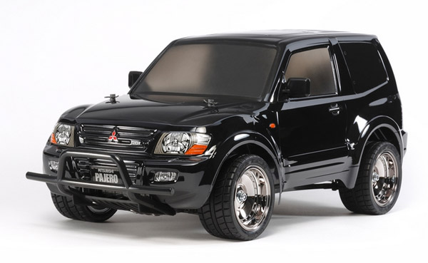 tamiya-58627-1-Mitsubishi-Pajero-Custom-Lowrider-Black-Special