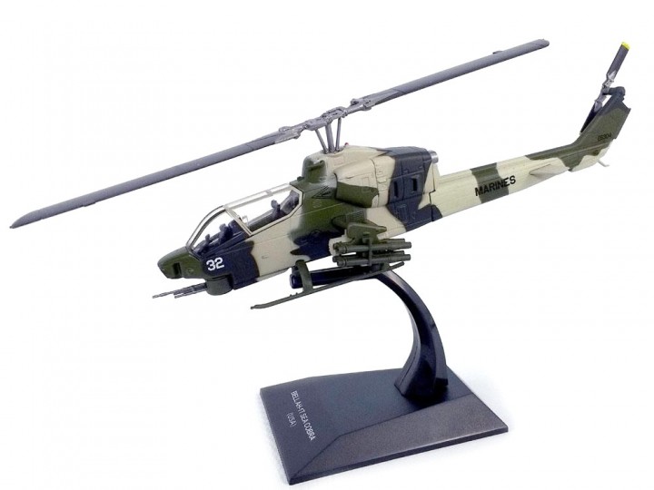 editions-atlas-51243-AH-1T-Sea-Cobra-US-Marines-Helicopter