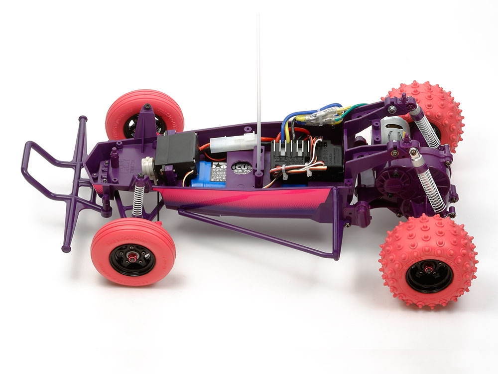 Tamiya-58527-3-The-Hornet-Jun-Watanabe-pinkes-ferngesteuertes-Auto-Bausatz-Wannenchassis