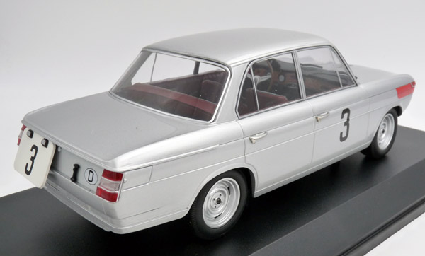 minichamps-155652903-2-BMW-1800-TiSA-Neue-Klasse-24h-Spa-1965-Dieter-Glemser-Jacky-Ickx-3-M10-Vierzylinder