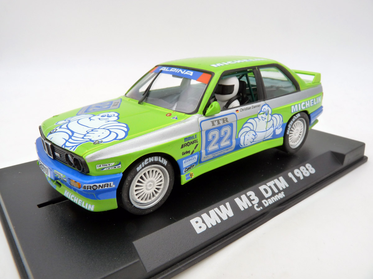 Fly-A2102-1-BMW-M3-E30-Team-Alpina-Buchloe-DTM-1988-Christian-Danner-22-vorne