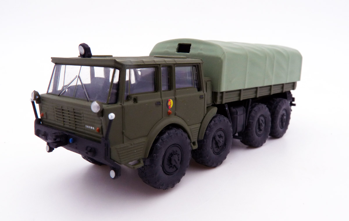 brekina-71931-1-Tatra-813-8x8-Kolos-NVA-Nationale-Volksarmee-DDR-Suchscheinwerfer brekina-71931-1-Tatra-813-8x8-Kolos-NVA-Nationale-Volksarmee-DDR-Suchscheinwerfer