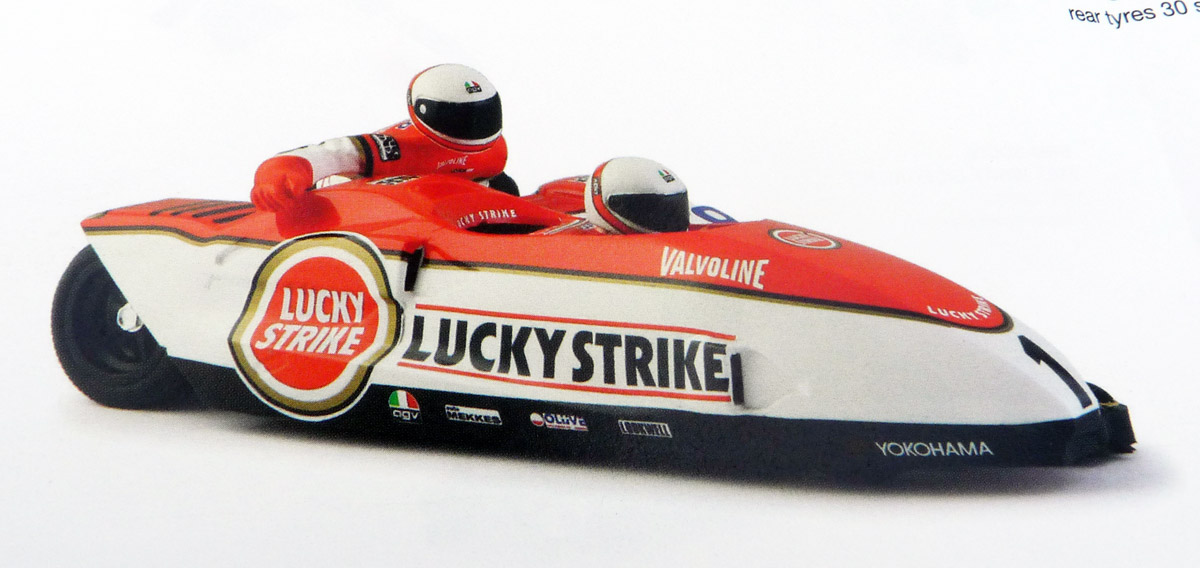 BRM-SDC02-3-LCR-Yamaha-Seitenwagen-Renngespann-FIM-Sidecar-WM-1987-Egbert-Streuer-Bernie-Schnieders-Body