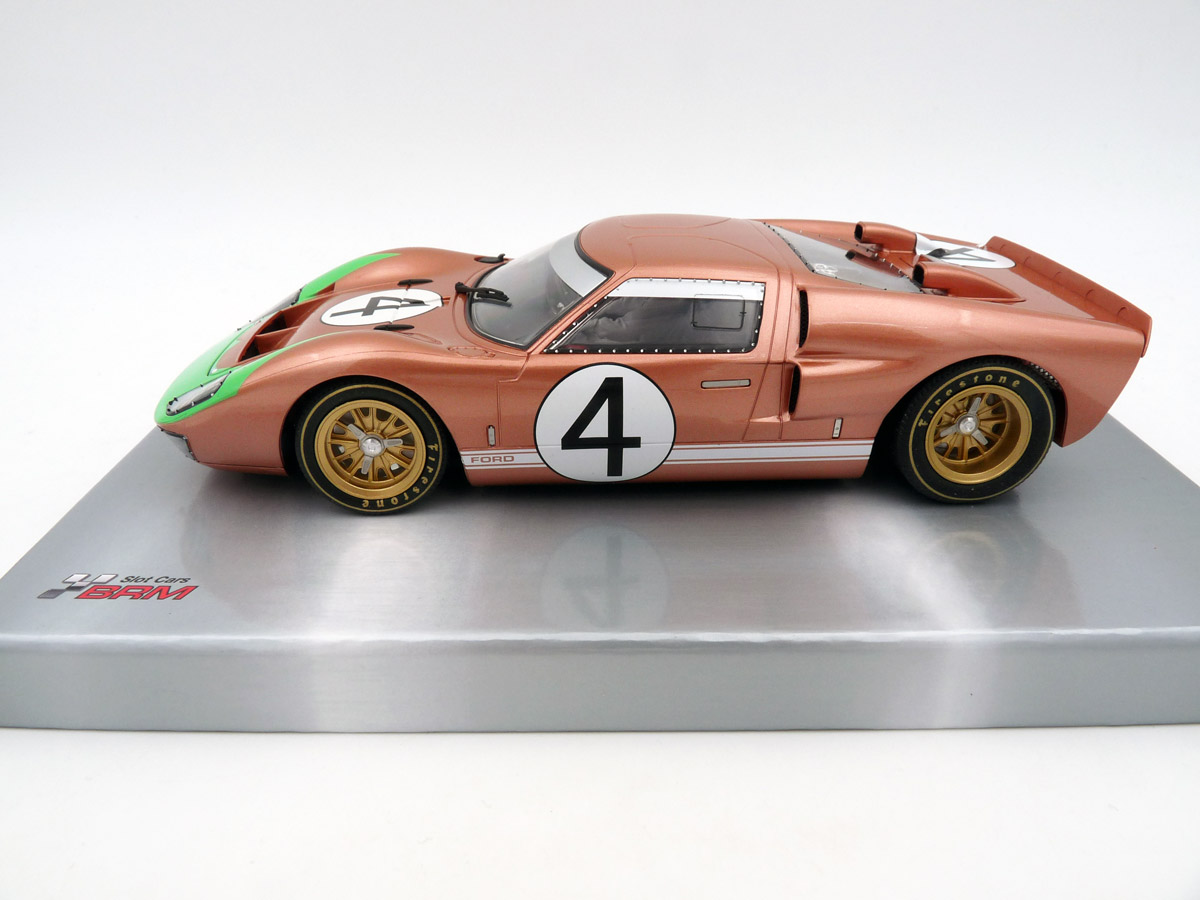 brm-167-2-Ford-GT40-Mk-II-24h-Le-Mans-1966-4-Mark-Donohue-Paul-Hawkins