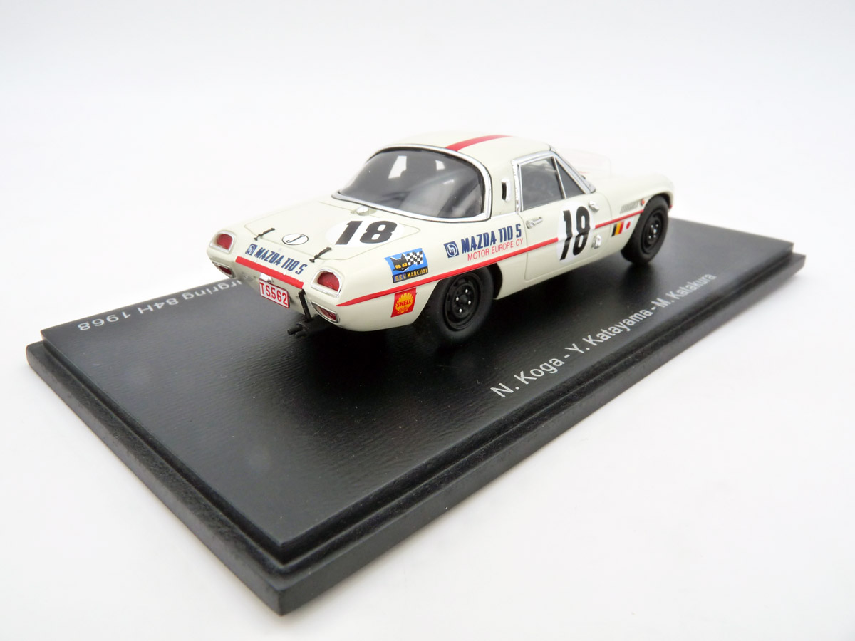 spark-S2860-2-Mazda-Cosmo-Sport-110S-Marathon-de-la-Route-Nürburgring-84h-1968-18