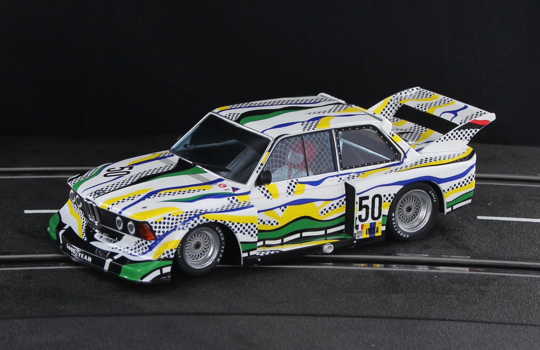 sideways-SW72-BMW-Art-Car-Roy-Lichtenstein-BMW-320-Gruppe-5-IMSA-24h-Le-Mans-1977-Poulain-Mignot-50
