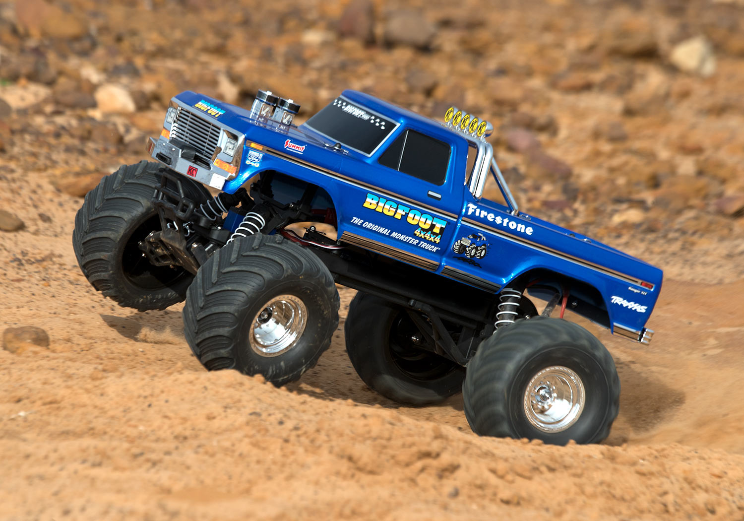 traxxas-35034-8-1-Bigfoot-Off-Road-Action