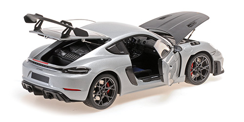 minichamps-110062122-2-Porsche-Cayman-GT4-RS-silver-metallic-Weissach-Package-hinten