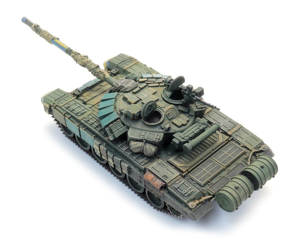 artitec-6870708-3-Ukrainian-Forces-T-72B-obr-1989-Ukrainische-Streitkräfte-Kampfpanzer