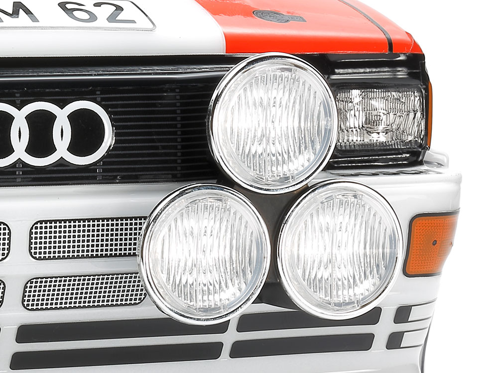 tamiya-58667-60A-4-Audi-quattro-A2-Rallye-Sport-quattro-langer-Urquattro-Zusatzscheinwerfer-ferngesteuertes-RC-Auto