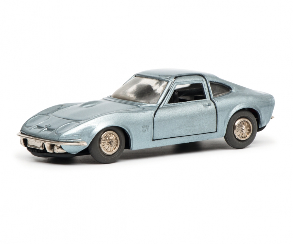 schuco-450176200-1-Automatic-Racer-Opel-GT-blau-metallic schuco-450176200-1-Automatic-Racer-Opel-GT-blau-metallic