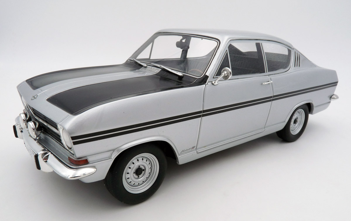 Schuco 450054300 – Opel Kadett GTE 1976 Jaune/Noir – Miniature 1/18 Neuve Sous Blister