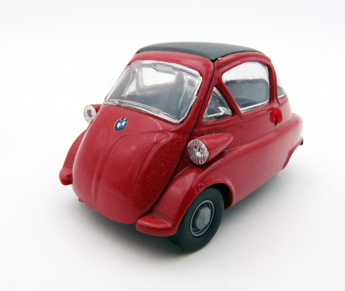 schuco-gama-81150000-BMW-Isetta-250-rot schuco-gama-81150000-BMW-Isetta-250-rot