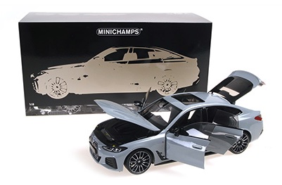 minichamps-110023010-1-BMW-i4-M50-2022-grey-metallic-Box