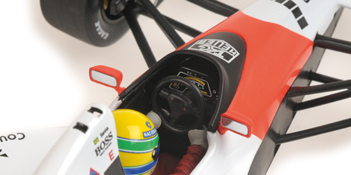 minichamps-540901827-3-McLaren-MP-4/5B-Senna-World-Champion-1990-Cockpit