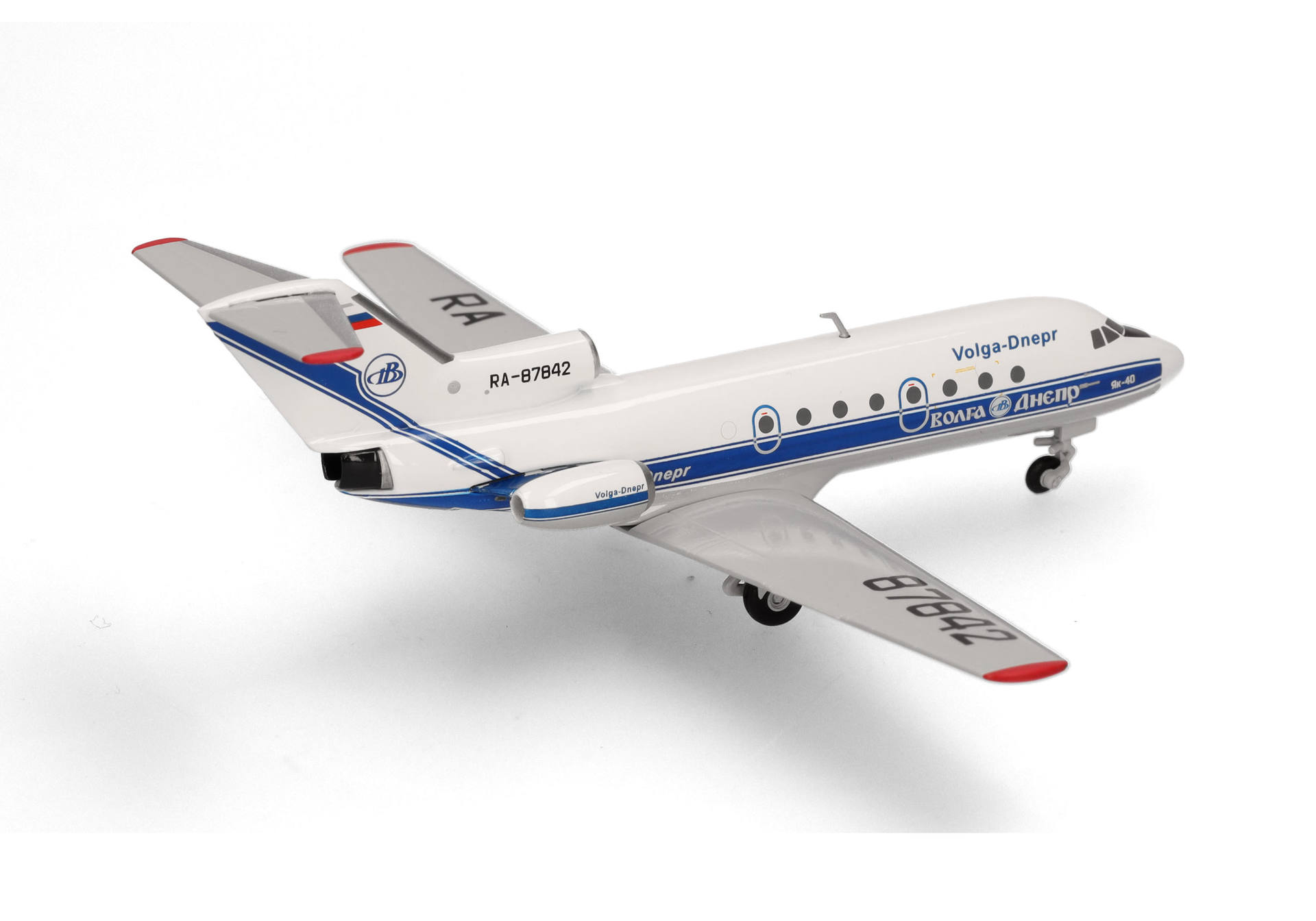 herpa-573146-2-Volga-Dnepr-Airlines-Yakovlev-Yak-40-Reg-RA-87842