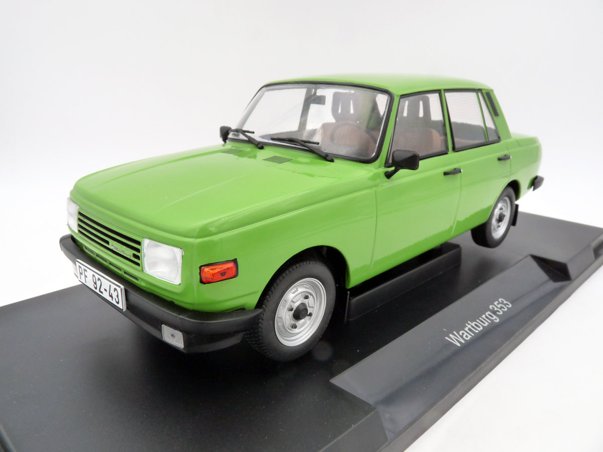 modelcar-group-MCG-18062-1-Wartburg-353-S-1985-1988-grün-DDR-Ostalgie-VEB