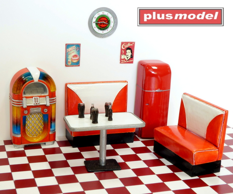 plusmodel-589-Juke-Box-Diner-Einrichtung-Polsterbänke-Musikbox-Kühlschrank-Wanduhr