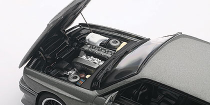 Autoart BMW M3 e30 Evo Cecotto Edition 1989 nogarosilber #50567