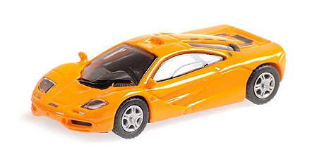 minichamps-870133821-McLaren-F1-Roadcar-Shorttail-orange-Dr-Thomas-Bscher
