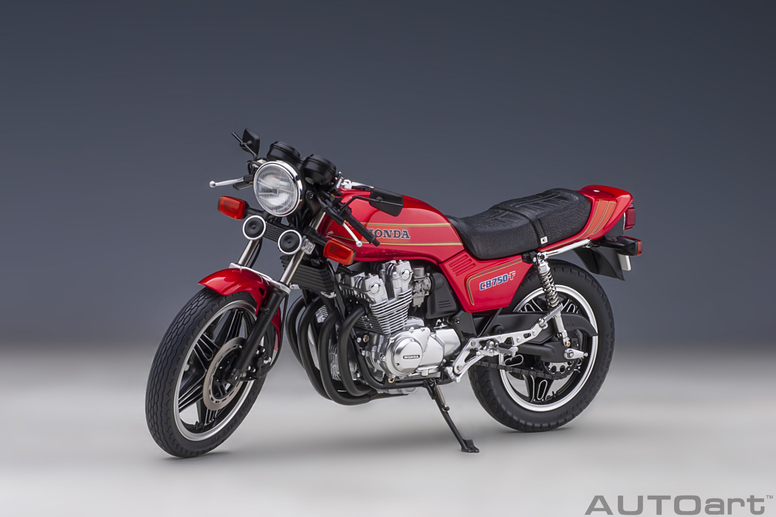 autoart-12561-1-Honda-CB750F-Baribari-Legend-rot-metallic