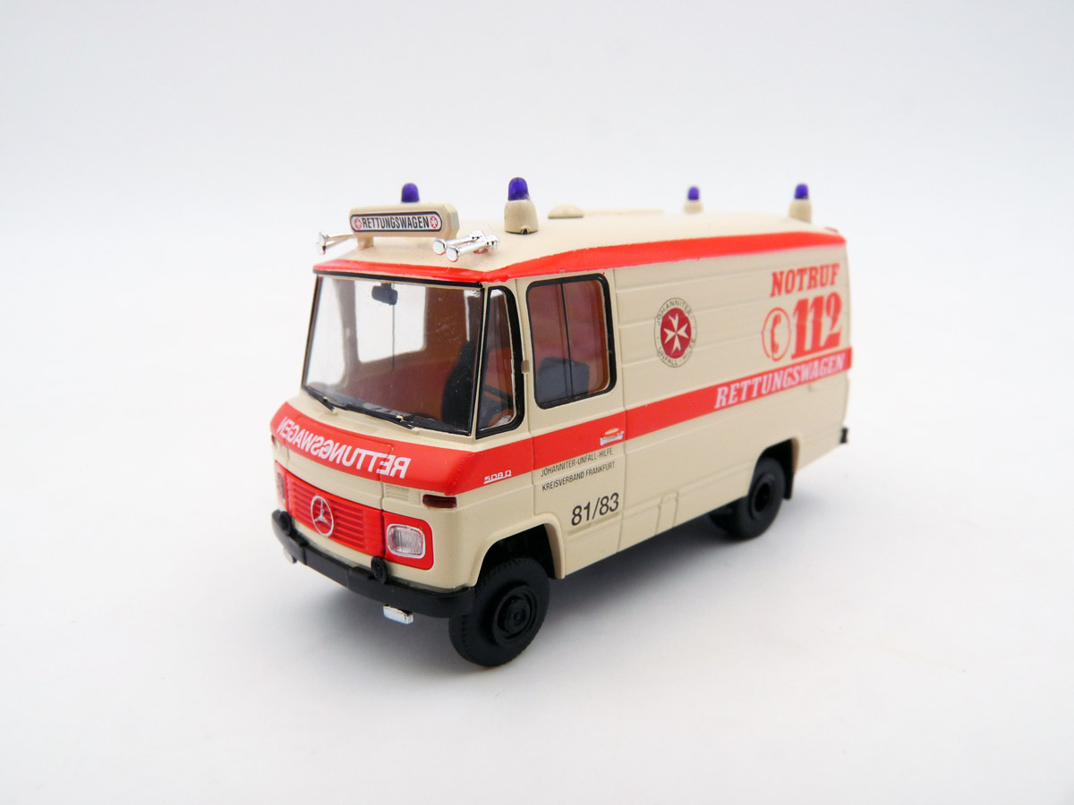 brekina-36946-1-Mercedes-Benz-L-508-RTW-Johanniter-Unfall-Hilfe-Kreisverband-Frankfurt-am-Main-vorne