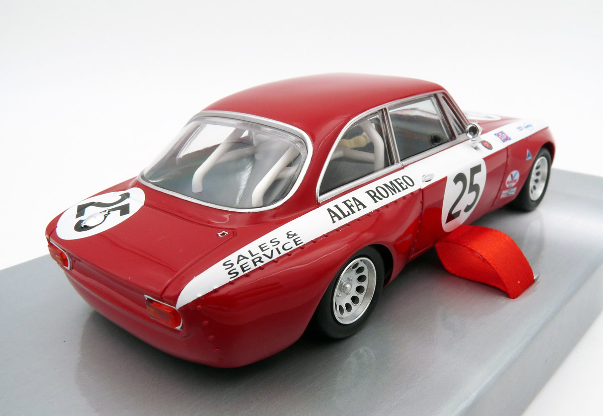 revoslot-RS0129-3-Alfa-Romeo-Giulia-Sprint-GT-25-Winner-Trans-Am-Mid-Ohio-1970-Bert-Everett-Sales-Service