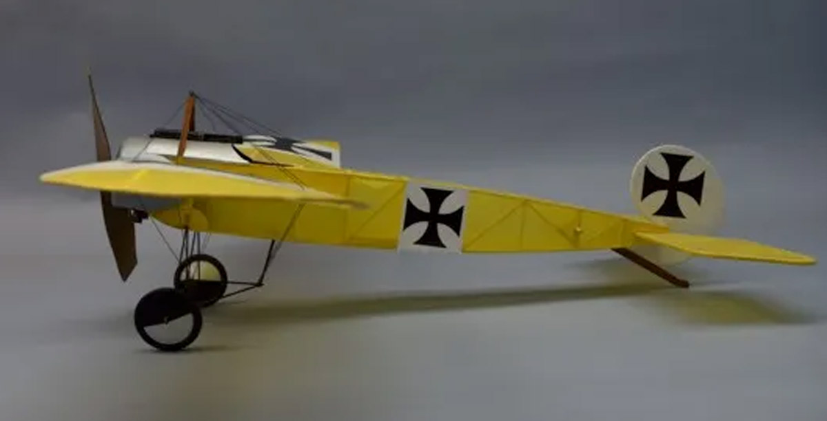 dumas-331-2-Fokker-E-III-Eindecker-Jagdflugzeug-Erster-Weltkrieg dumas-331-2-Fokker-E-III-Eindecker-Jagdflugzeug-Erster-Weltkrieg