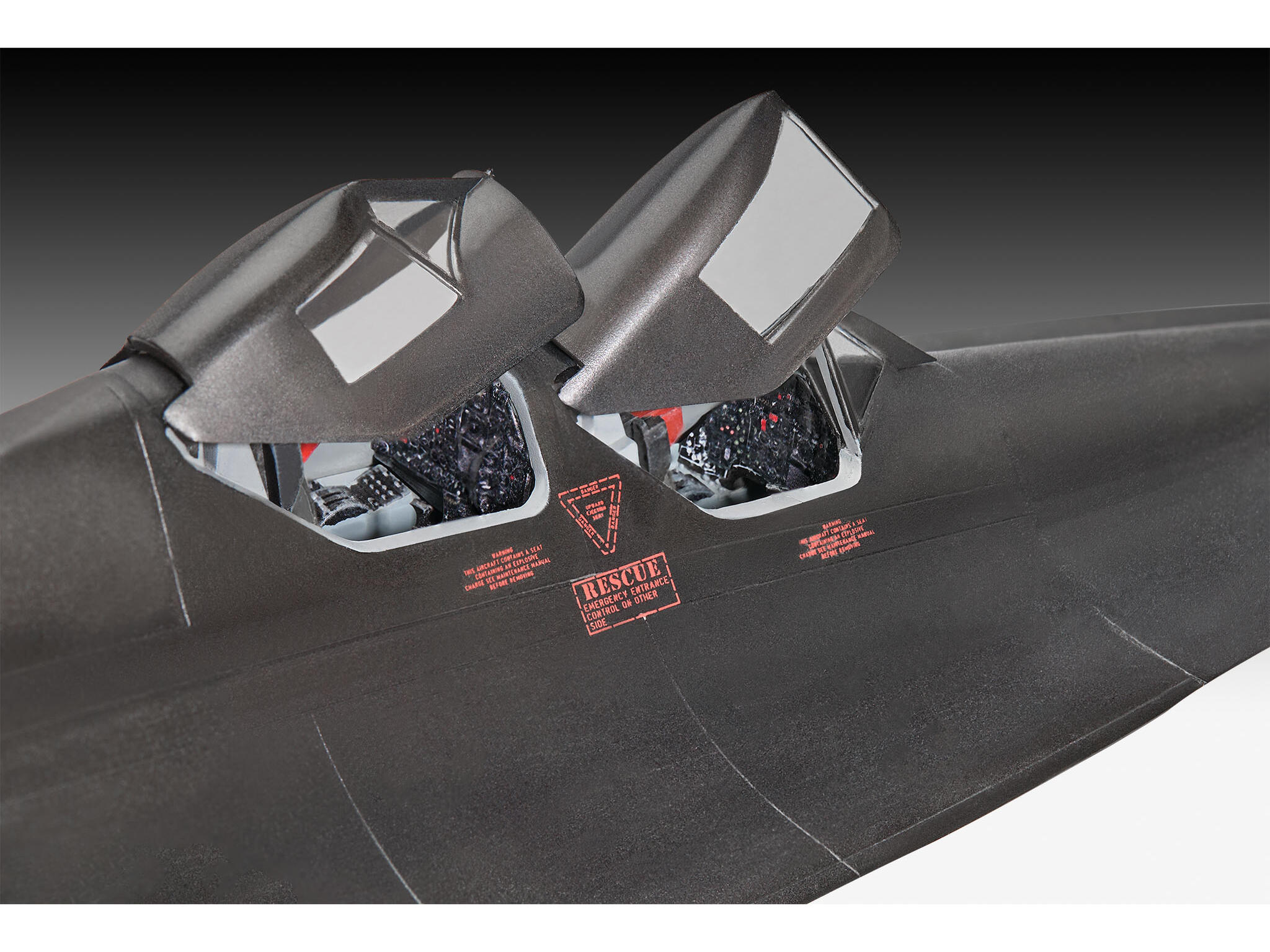 Revell-03751-3-Lockheed-SR-71B-Blackbird-Modellbausatz-Cockpiteinsätze